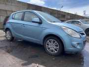 Achsschenkel Links Vorne 517151J100 Hyundai i20 Schrägheck 1.2i 16V (G4LA) 2009-06