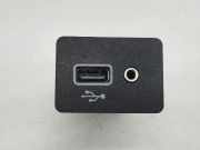 USB-Anschluss NISSAN LEAF (ZE1_)
