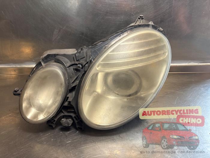 Hauptscheinwerfer links Mercedes-Benz E-Klasse Kombi S211 A2118202961