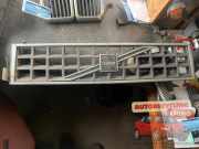 Kühlergrill Volvo 340/360 Stufenheck 344 208436