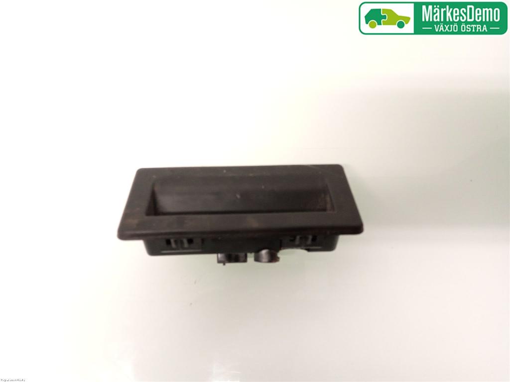 Handgriff aussen SKODA OCTAVIA III Combi (5E5, 5E6) 3V0827566