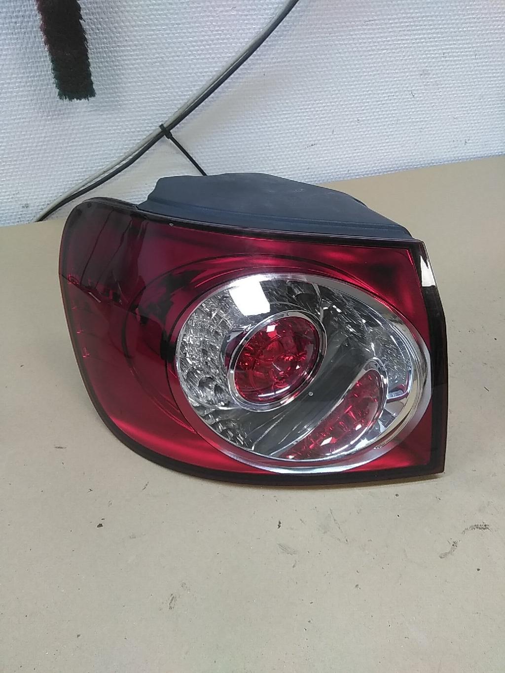 Rücklicht VW GOLF PLUS (5M1, 521) 5M0945095S