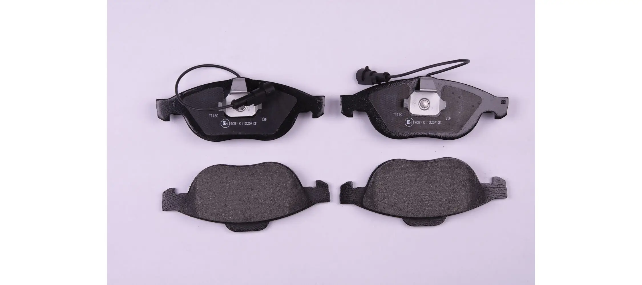 Bremsbelagsatz, Scheibenbremse HELLA 8DB 355 008-421