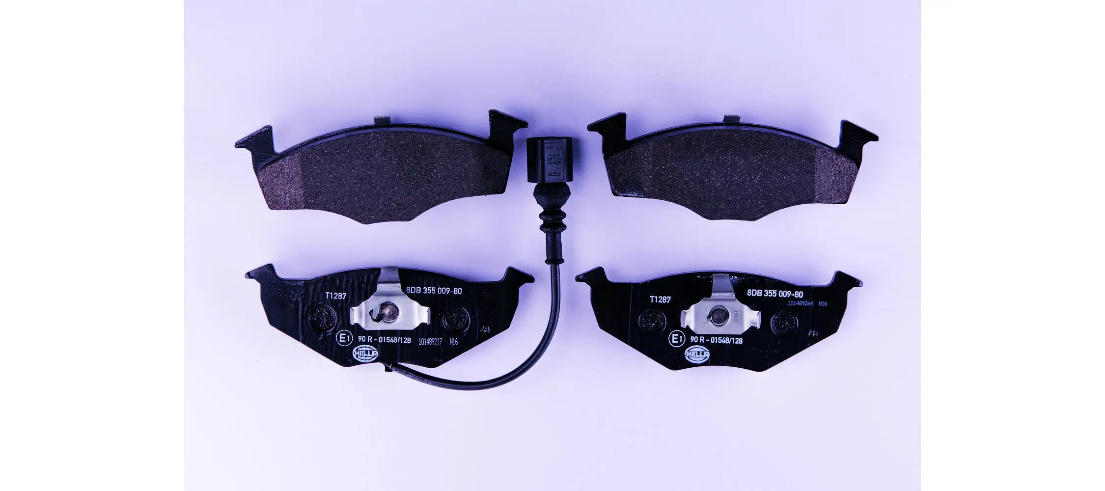 Bremsbelagsatz, Scheibenbremse HELLA 8DB 355 009-801