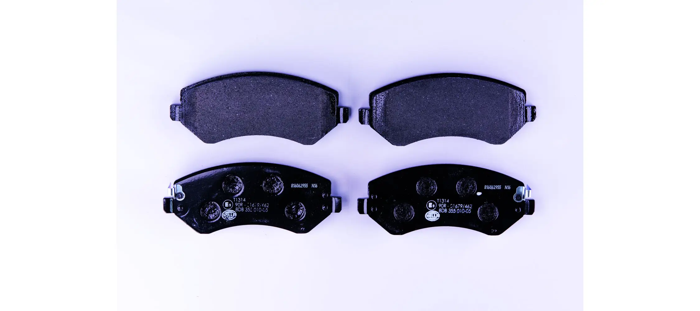 Bremsbelagsatz, Scheibenbremse Vorderachse HELLA 8DB 355 010-051