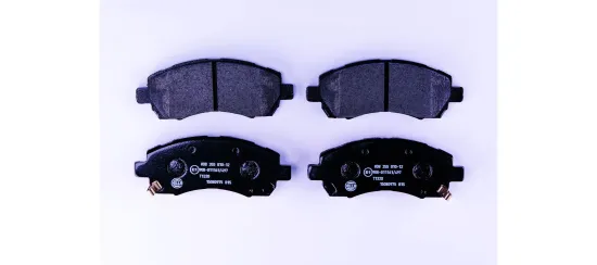 Bremsbelagsatz, Scheibenbremse Vorderachse HELLA 8DB 355 010-121 Bild Bremsbelagsatz, Scheibenbremse Vorderachse HELLA 8DB 355 010-121