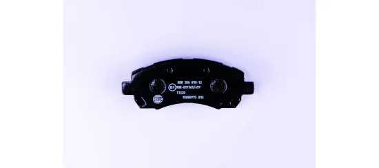 Bremsbelagsatz, Scheibenbremse Vorderachse HELLA 8DB 355 010-121 Bild Bremsbelagsatz, Scheibenbremse Vorderachse HELLA 8DB 355 010-121