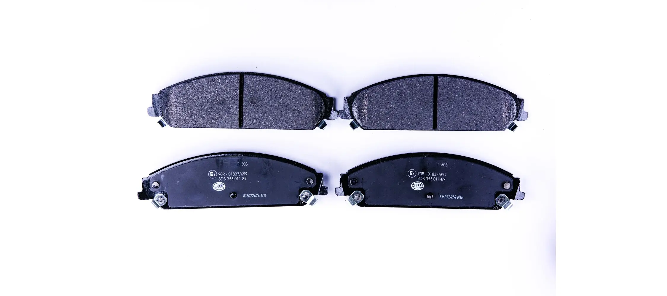 Bremsbelagsatz, Scheibenbremse Vorderachse HELLA 8DB 355 011-891