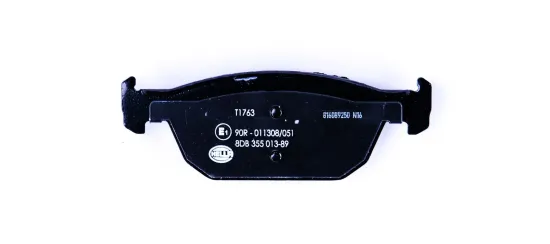 Bremsbelagsatz, Scheibenbremse Vorderachse HELLA 8DB 355 013-891 Bild Bremsbelagsatz, Scheibenbremse Vorderachse HELLA 8DB 355 013-891