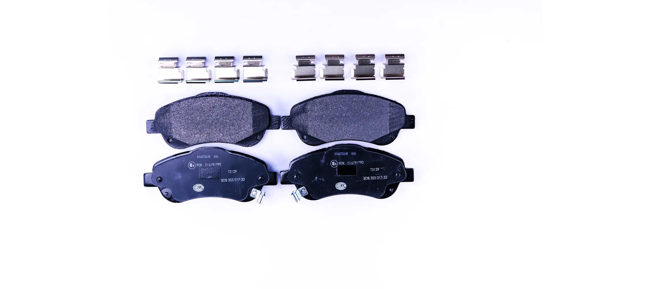 Bremsbelagsatz, Scheibenbremse Vorderachse HELLA 8DB 355 017-321
