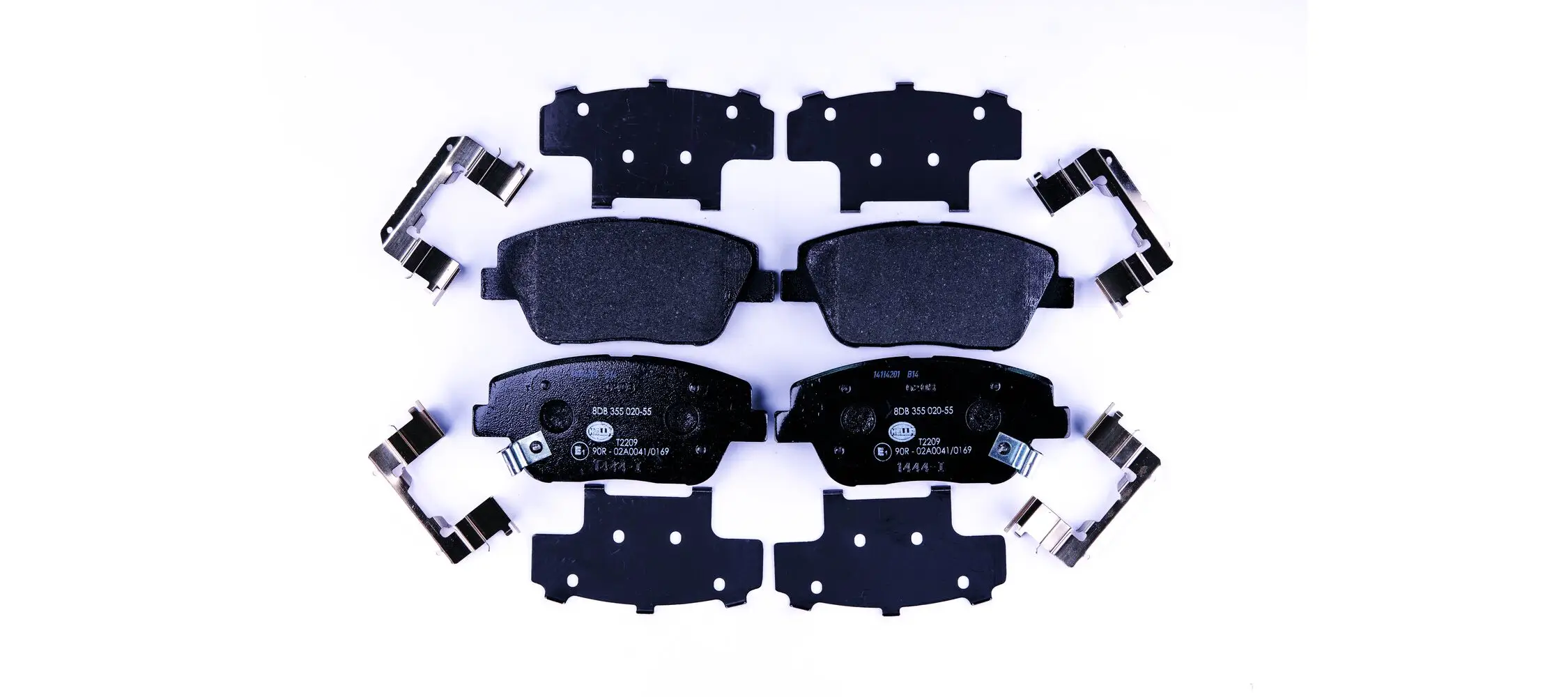 Bremsbelagsatz, Scheibenbremse Vorderachse HELLA 8DB 355 020-551