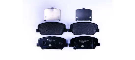 Bremsbelagsatz, Scheibenbremse Vorderachse HELLA 8DB 355 020-591 Bild Bremsbelagsatz, Scheibenbremse Vorderachse HELLA 8DB 355 020-591