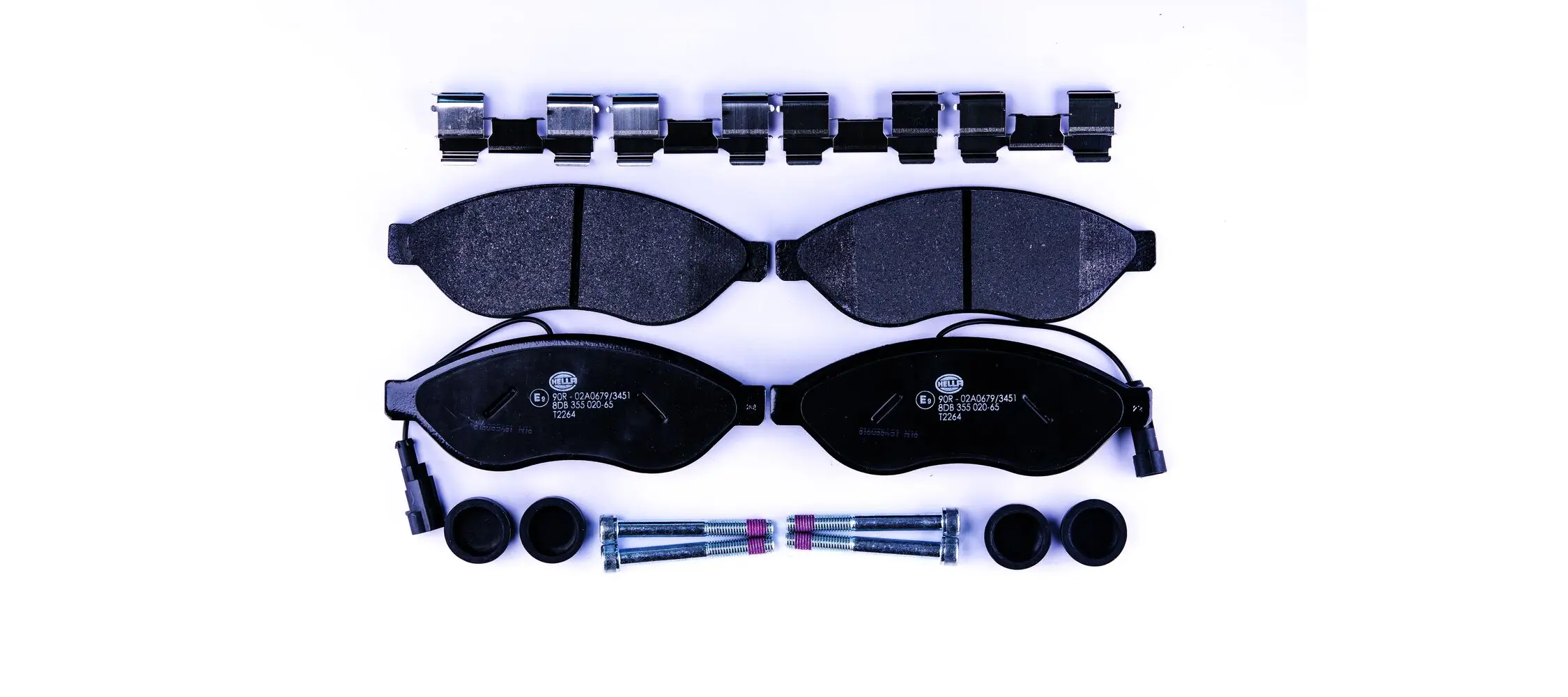 Bremsbelagsatz, Scheibenbremse Vorderachse HELLA 8DB 355 020-651