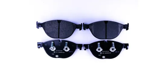 Bremsbelagsatz, Scheibenbremse Vorderachse HELLA 8DB 355 021-381 Bild Bremsbelagsatz, Scheibenbremse Vorderachse HELLA 8DB 355 021-381