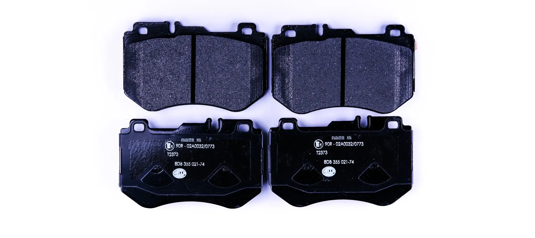 Bremsbelagsatz, Scheibenbremse Vorderachse HELLA 8DB 355 021-741