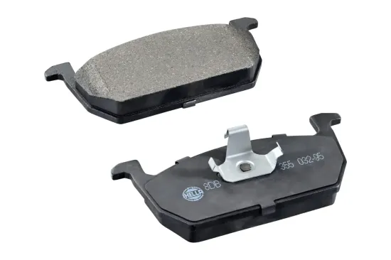 Bremsbelagsatz, Scheibenbremse Vorderachse HELLA 8DB 355 032-951 Bild Bremsbelagsatz, Scheibenbremse Vorderachse HELLA 8DB 355 032-951