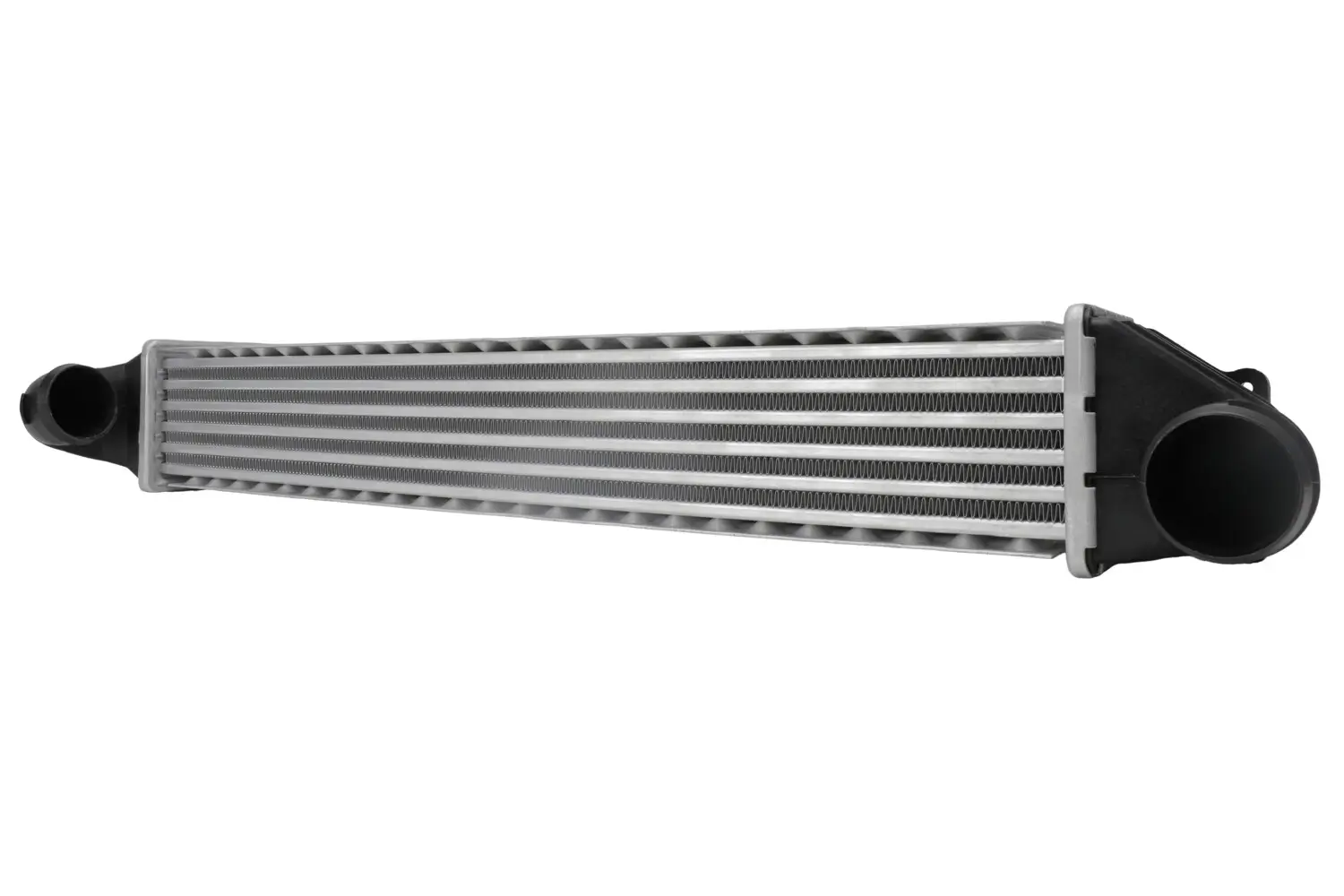 Ladeluftkühler HELLA 8ML 366 341-901