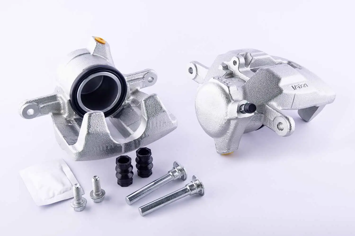 Bremssattel Vorderachse links HELLA 8AN 355 792-531