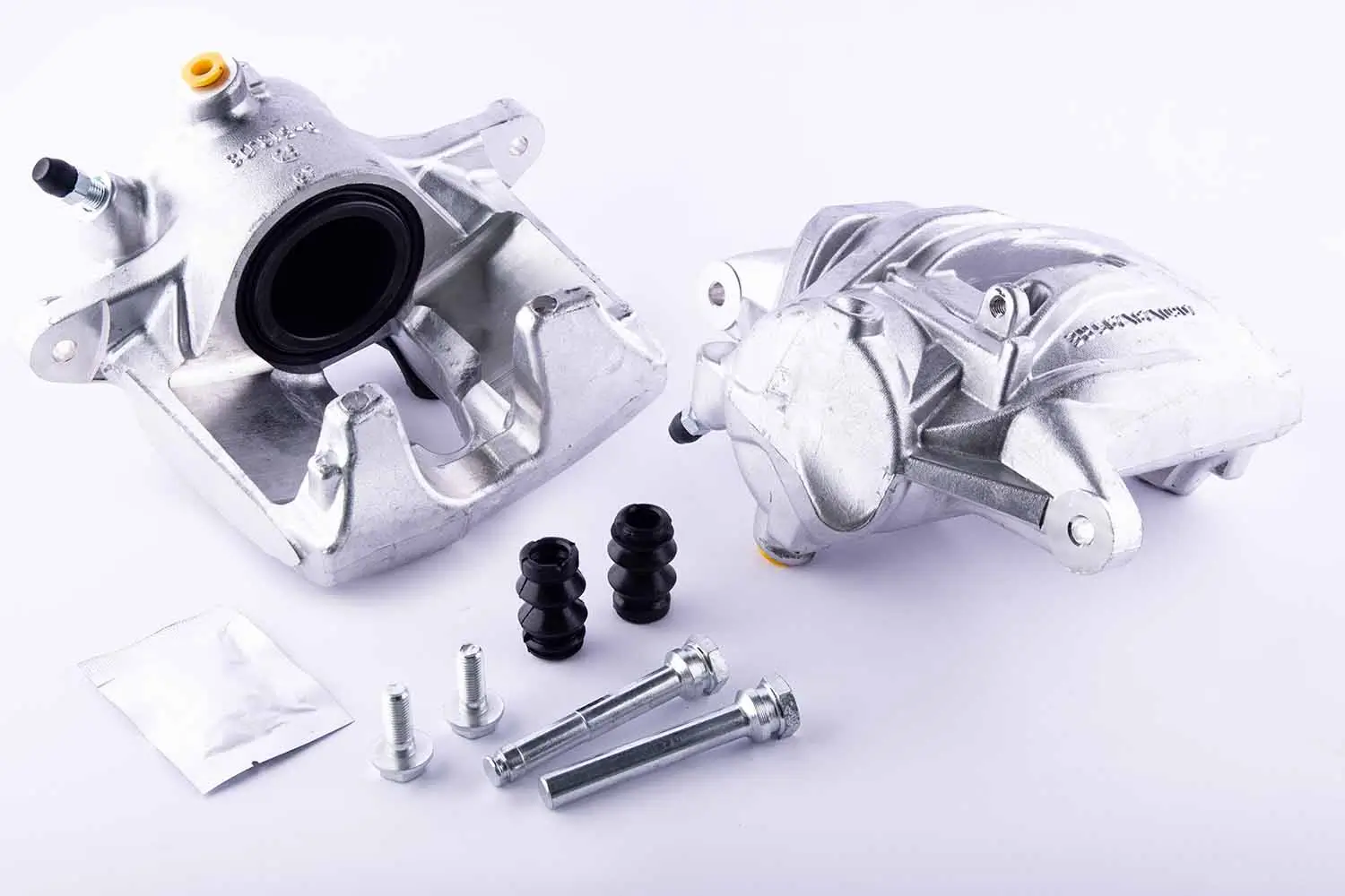 Bremssattel Vorderachse rechts HELLA 8AN 355 793-541