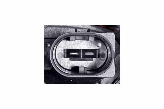 Generator 12 V HELLA 8EL 015 637-781 Bild Generator 12 V HELLA 8EL 015 637-781