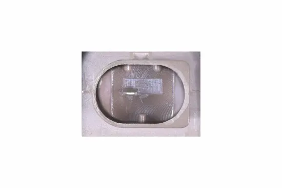 Generator 14 V HELLA 8EL 015 637-881 Bild Generator 14 V HELLA 8EL 015 637-881