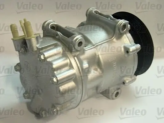 Kompressor, Klimaanlage 12 V VALEO 813720