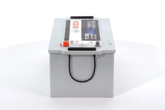 Starterbatterie 12 V 240 Ah BOSCH 0 092 TE0 888 Bild Starterbatterie 12 V 240 Ah BOSCH 0 092 TE0 888