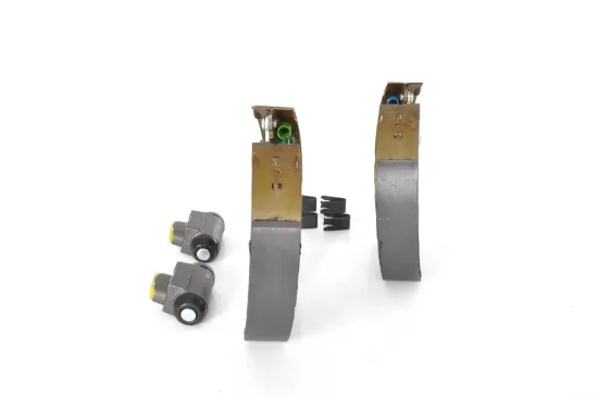 Bremsbackensatz Hinterachse BOSCH 0 204 114 598 Bild Bremsbackensatz Hinterachse BOSCH 0 204 114 598