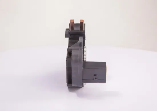 Generatorregler 14 V BOSCH 0 272 220 731 Bild Generatorregler 14 V BOSCH 0 272 220 731