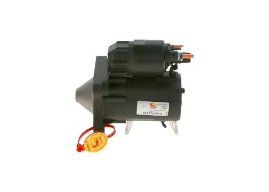 Starter 12 V 0,85 kW BOSCH 0 986 022 810 Bild Starter 12 V 0,85 kW BOSCH 0 986 022 810