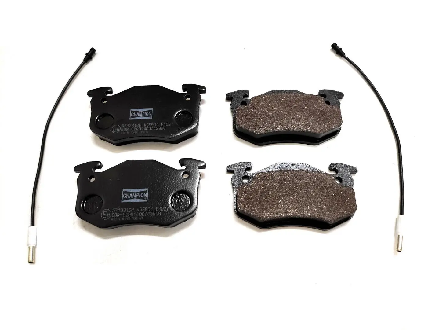 Bremsbelagsatz, Scheibenbremse Vorderachse CHAMPION 571331CH