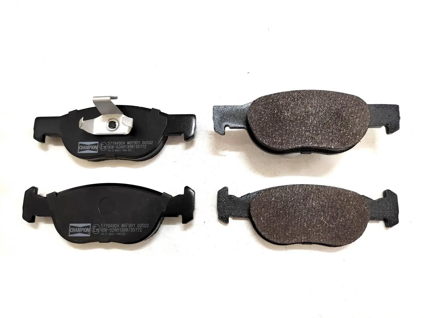 Bremsbelagsatz, Scheibenbremse Vorderachse CHAMPION 571949CH