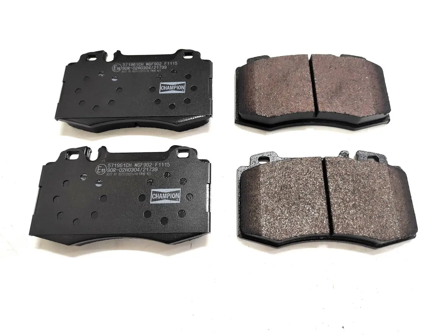 Bremsbelagsatz, Scheibenbremse Vorderachse CHAMPION 571961CH