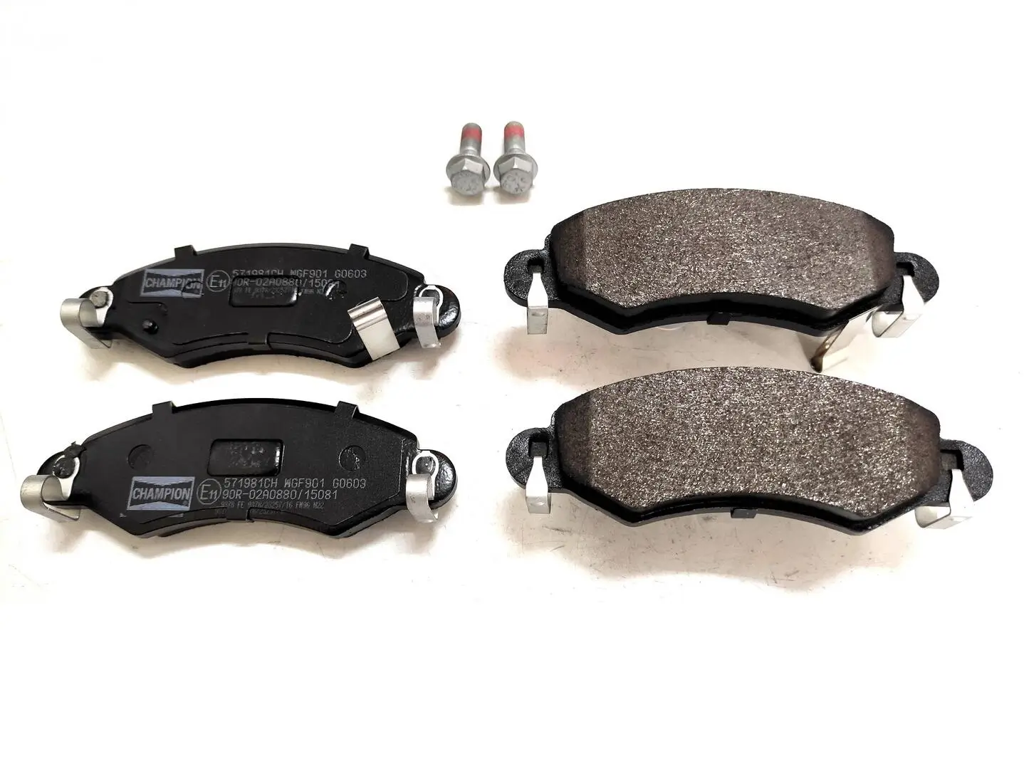 Bremsbelagsatz, Scheibenbremse Vorderachse CHAMPION 571981CH