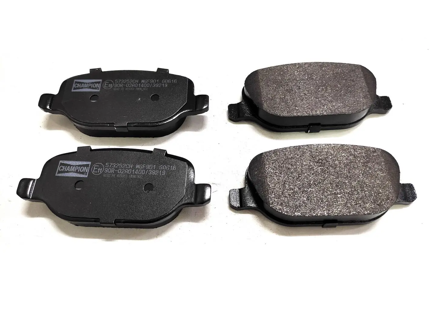 Bremsbelagsatz, Scheibenbremse CHAMPION 573252CH