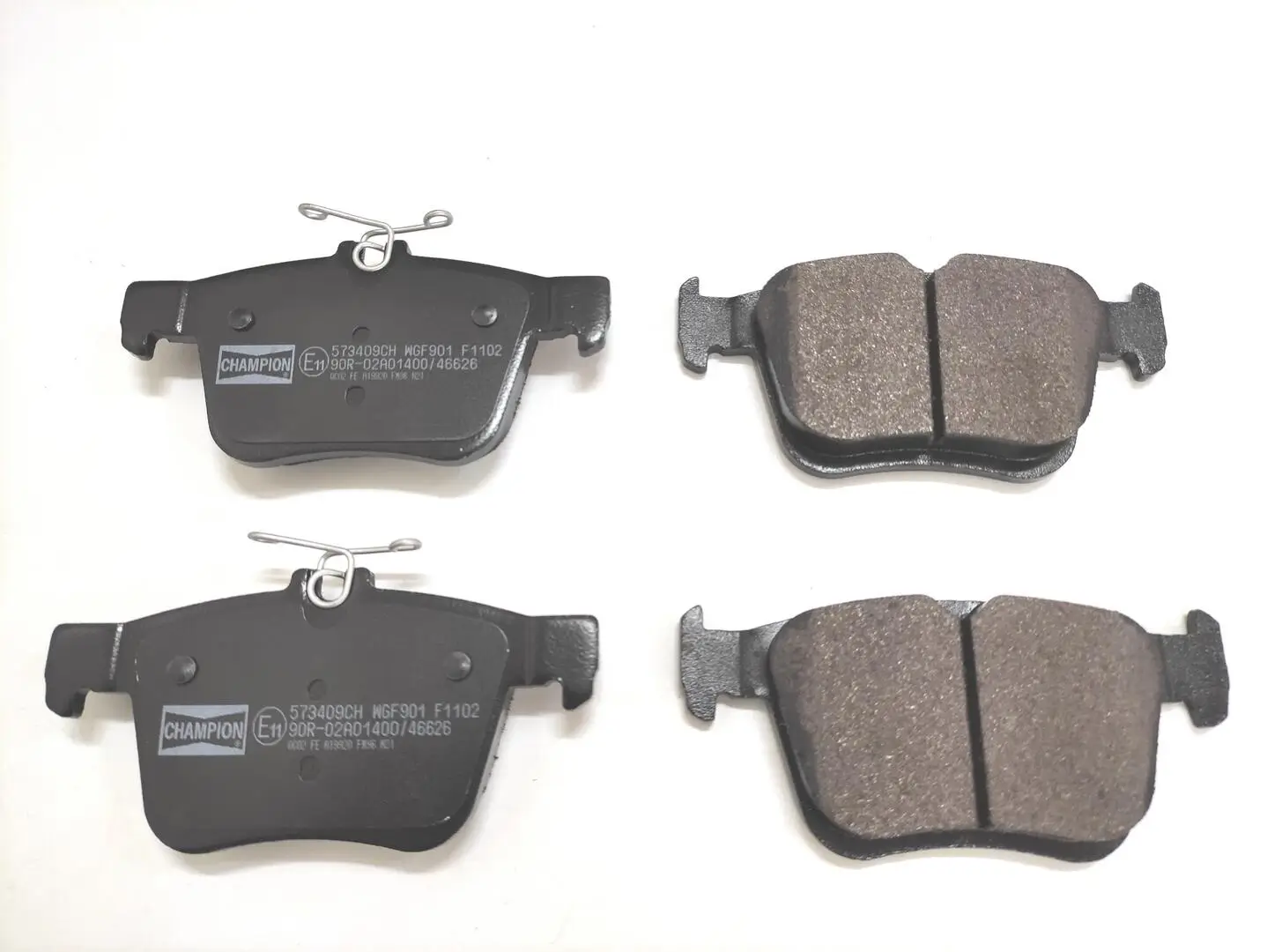 Bremsbelagsatz, Scheibenbremse CHAMPION 573409CH