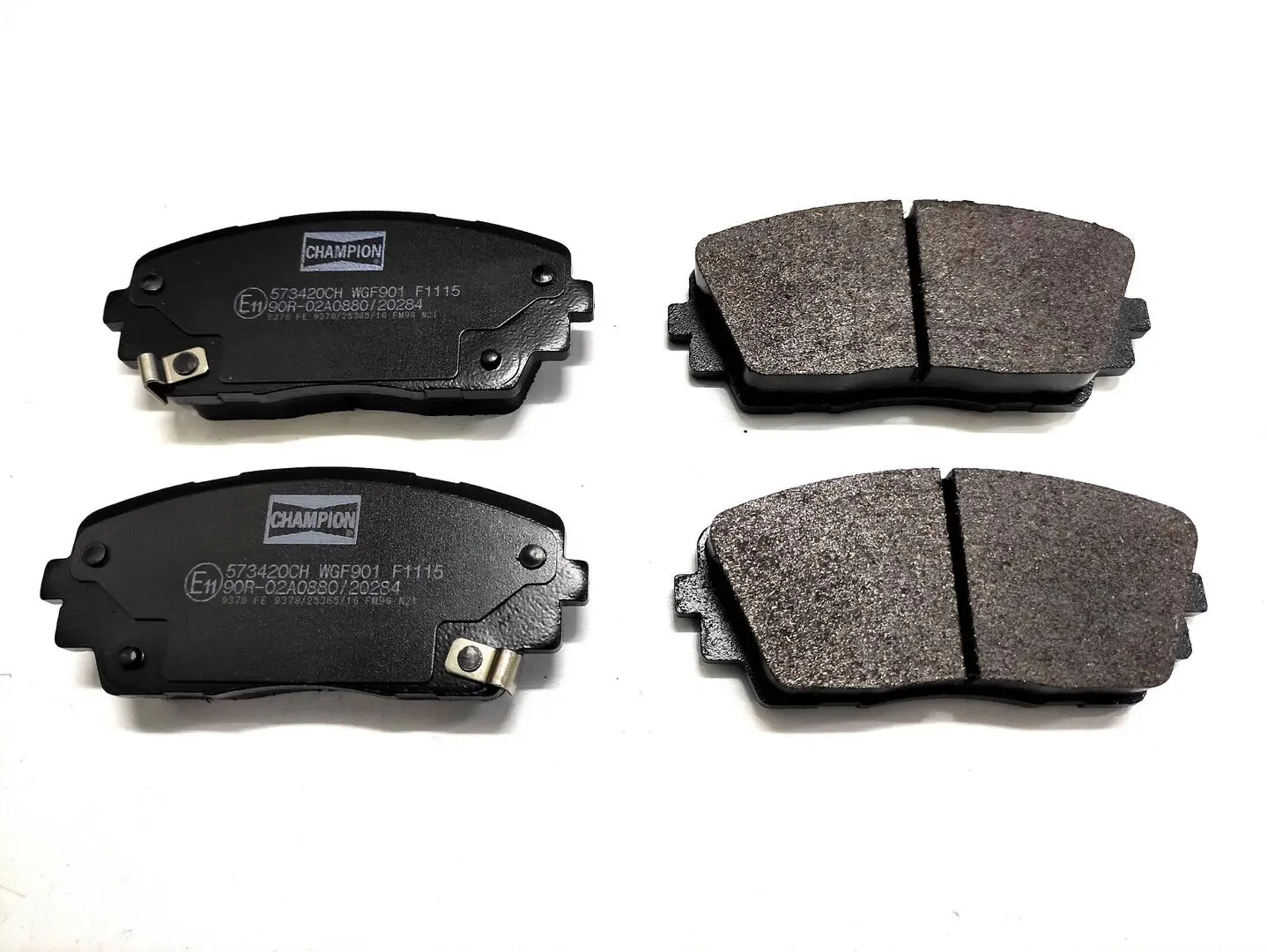 Bremsbelagsatz, Scheibenbremse Vorderachse CHAMPION 573420CH