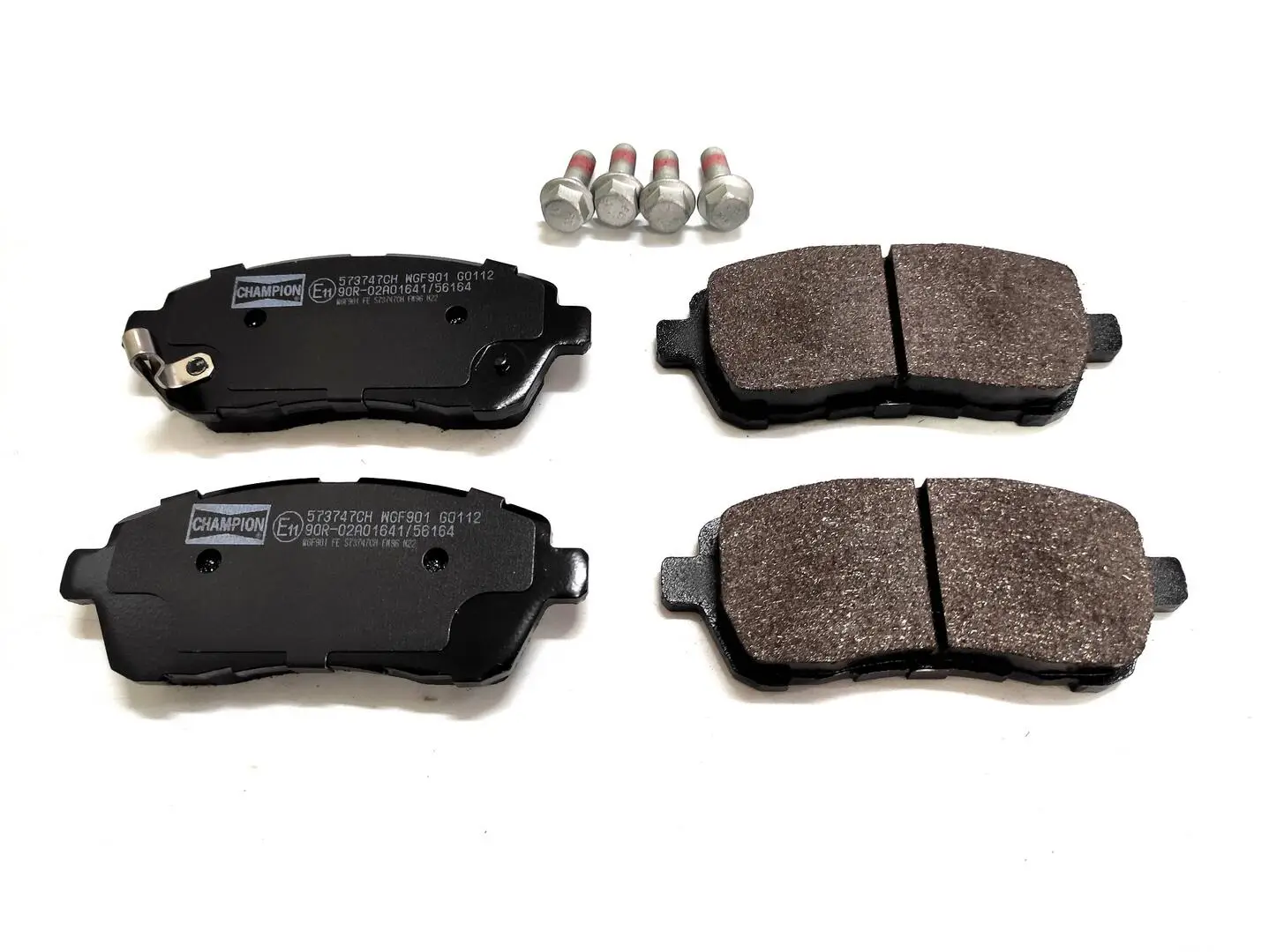 Bremsbelagsatz, Scheibenbremse Vorderachse CHAMPION 573747CH