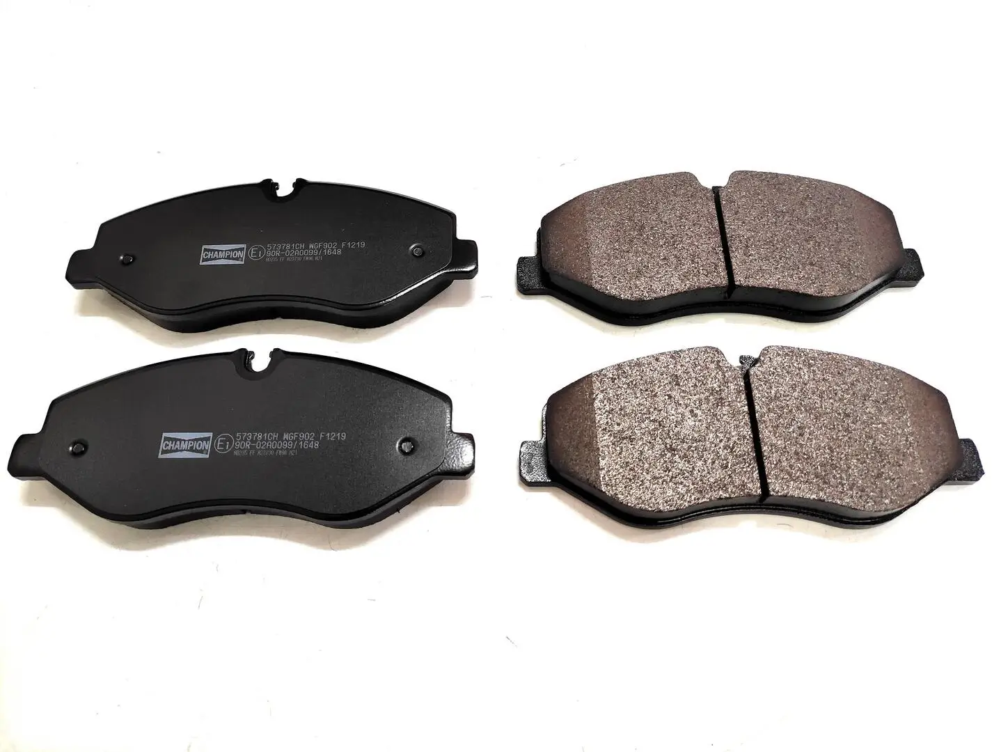 Bremsbelagsatz, Scheibenbremse CHAMPION 573781CH