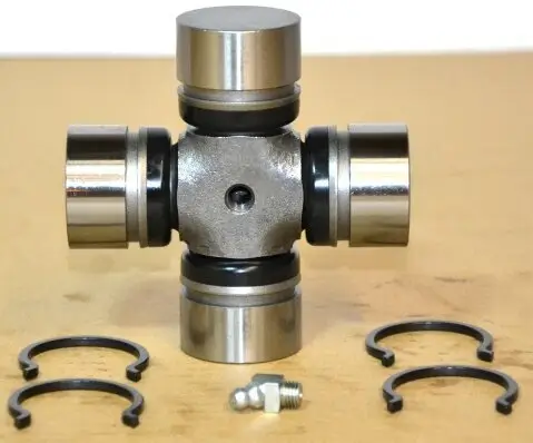 Gelenk, Gelenkwelle hintere Gelenkwelle an Differential hintere Gelenkwelle an Verteilergetriebe vordere Gelenkwelle an Differential LÖBRO U 730