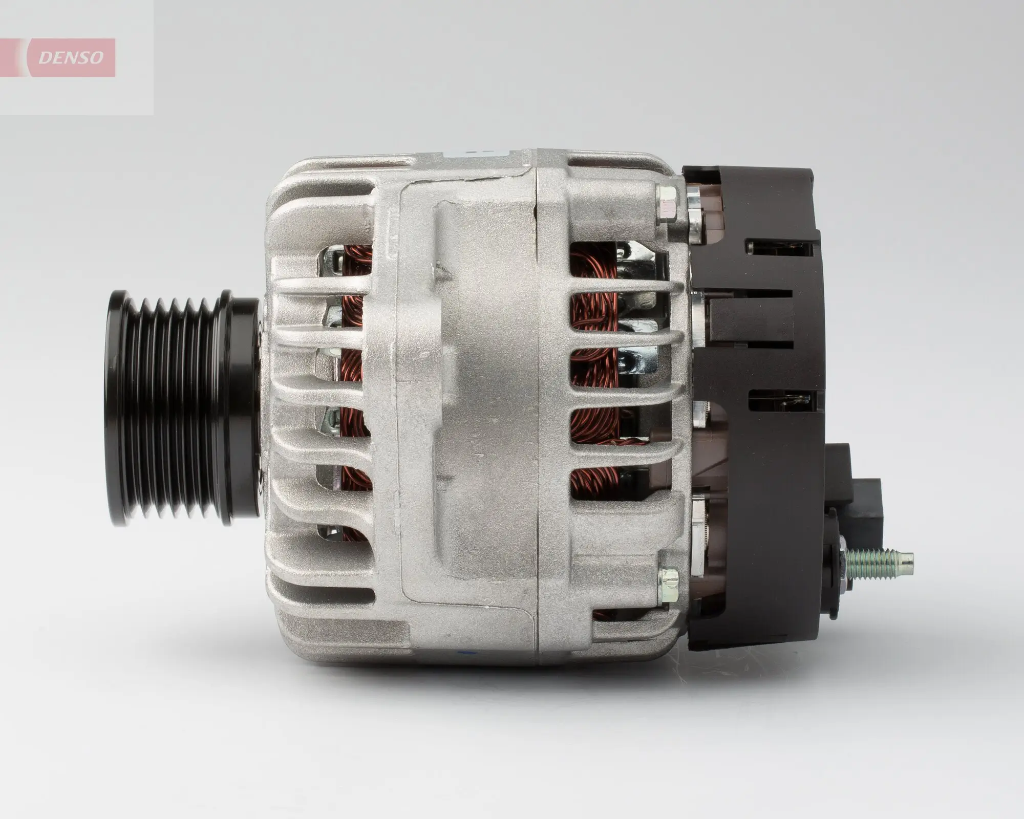 Generator 14 V DENSO DAN1305