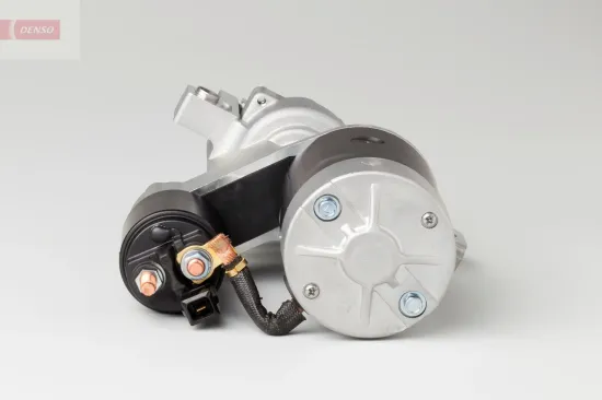 Starter 12 V 2,4 kW DENSO DSN958 Bild Starter 12 V 2,4 kW DENSO DSN958