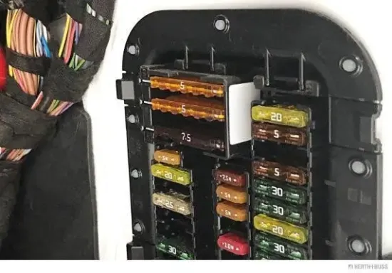 Sicherung HERTH+BUSS ELPARTS 50295162 Bild Sicherung HERTH+BUSS ELPARTS 50295162