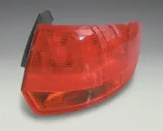 Heckleuchte rechts MAGNETI MARELLI 714027770801