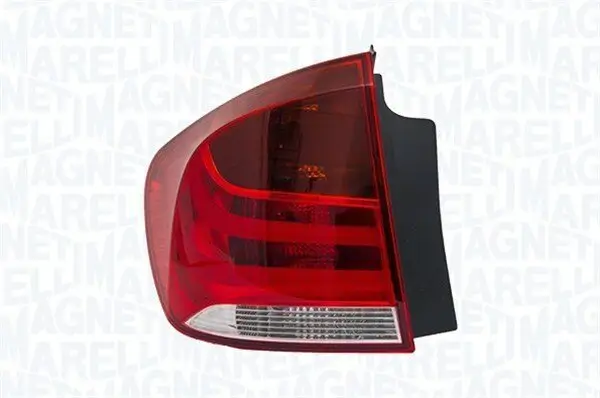 Heckleuchte links MAGNETI MARELLI 715104137000