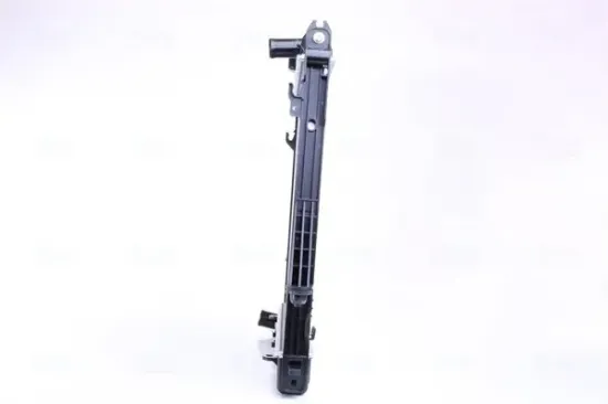 Kühler, Motorkühlung NISSENS 606649 Bild Kühler, Motorkühlung NISSENS 606649