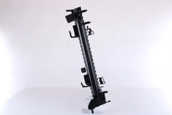 Kühler, Motorkühlung NISSENS 606761 Bild Kühler, Motorkühlung NISSENS 606761