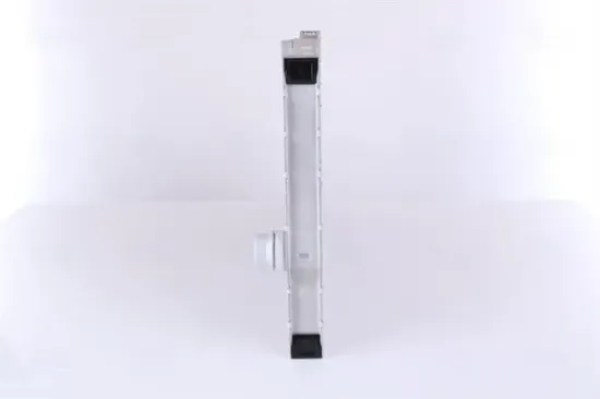 Kühler, Motorkühlung NISSENS 60769 Bild Kühler, Motorkühlung NISSENS 60769