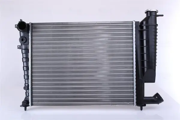 Kühler, Motorkühlung NISSENS 61335A