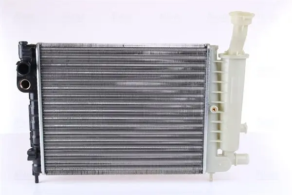 Kühler, Motorkühlung NISSENS 61372